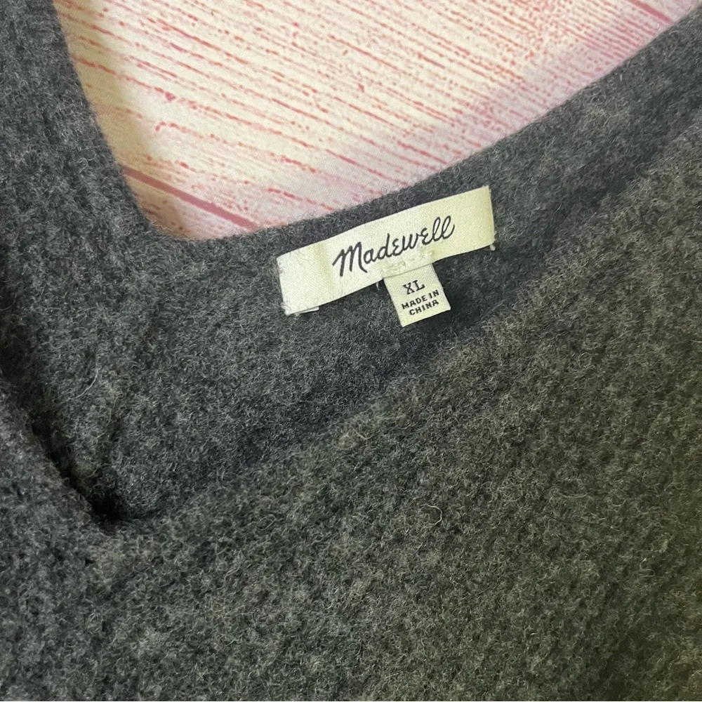 Madewell pit approx